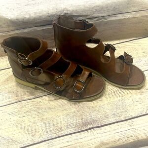 JC GLADIATOR BROWN SANDAL
